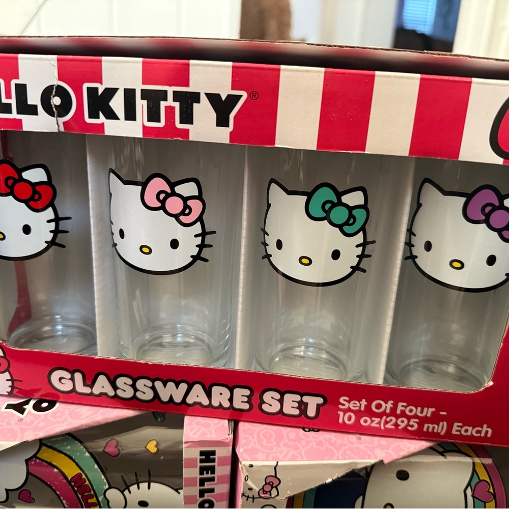 Hello Kitty Glassware Set of 4 | Clear Sanrio Cups | New in Box